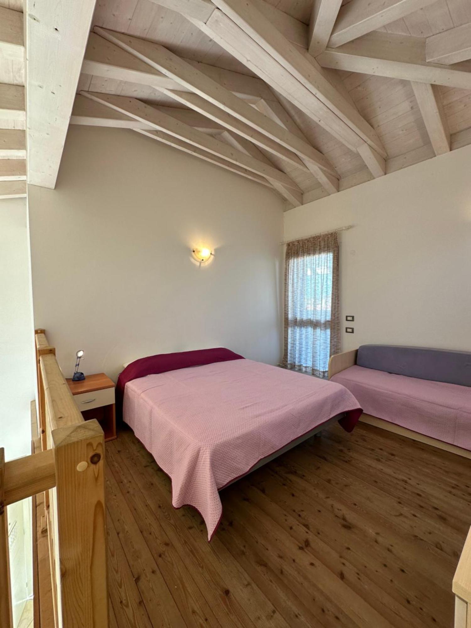 Residence Stefania Attici Su 2 Livelli - Agenzia Cocal Caorle Extérieur photo