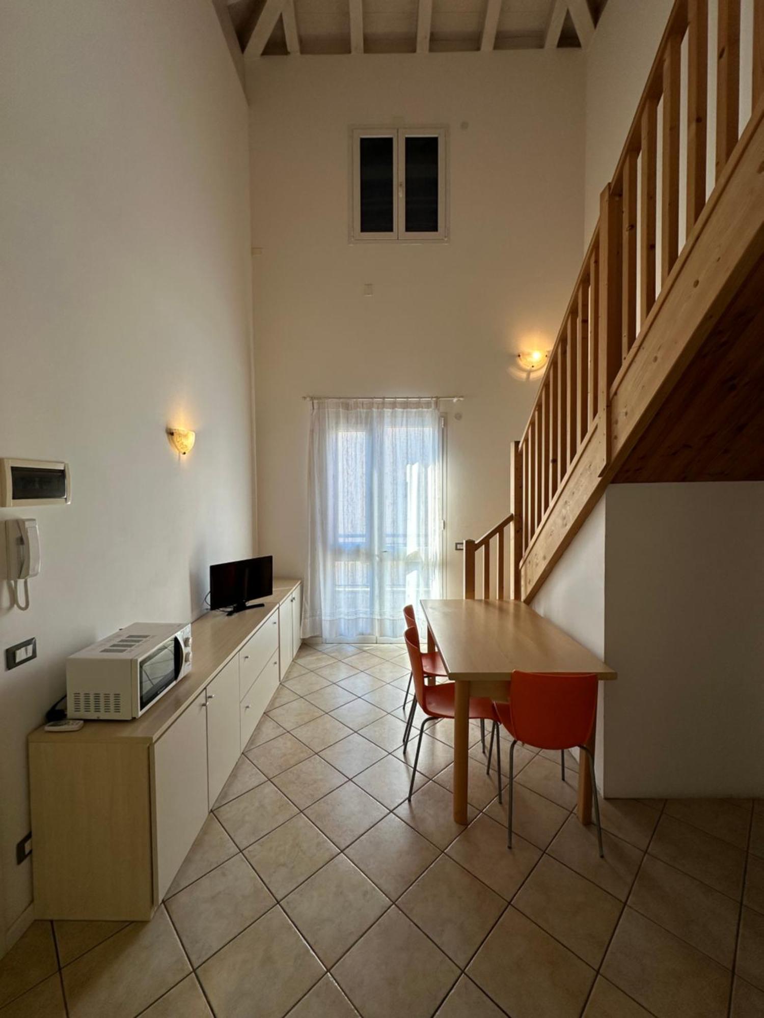Residence Stefania Attici Su 2 Livelli - Agenzia Cocal Caorle Extérieur photo